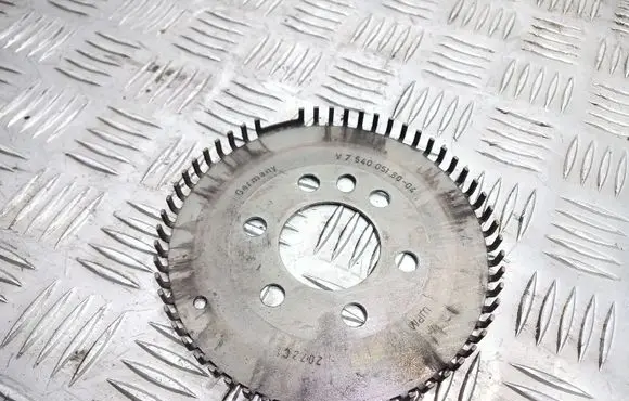 Mini One - Cooper Coupe R56 Crankshaft position gear V7540051