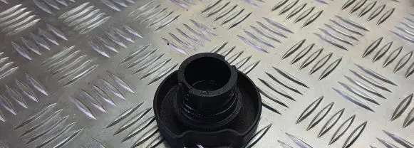 Ford Mondeo Mk III Oil filler cap XS7Q6K614AB