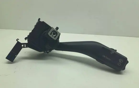 Volkswagen Golf V Wiper control stalk ANP80H024A 5PC0254A