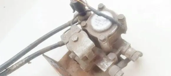 Renault Megane I LP gas reducer 67r0093018 67r-0093018