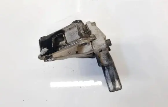 Peugeot 307 Engine mounting bracket 9648325480