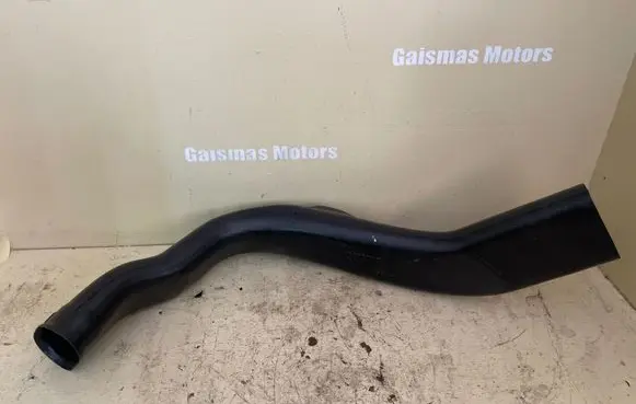 Volvo XC90 Cabin air duct channel 8687511
