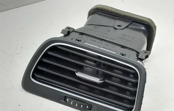 Volkswagen Golf VII Dashboard side air vent grill/cover trim 5G1819248B 5G1819704