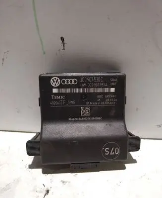 Volkswagen PASSAT B6 Gateway control module 3C0907530C 3C0907951A