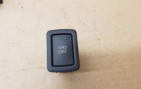 Audi A5 8T 8F Alarm switch 4F0962109B 111111632
