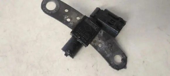 Camshaft position sensor
