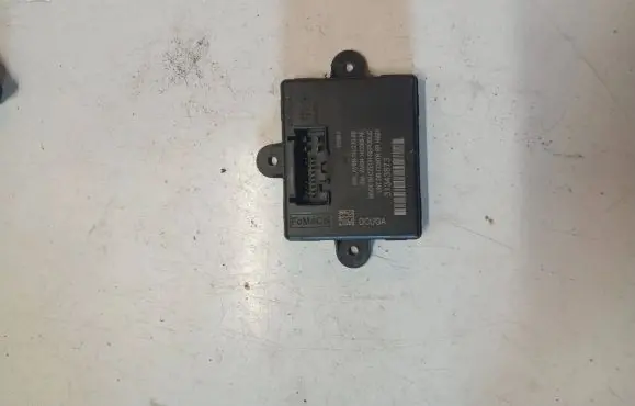 Volvo S60 Door control unit/module 31343873