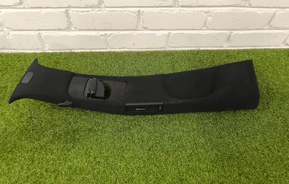 Mercedes-Benz S W221 (B) pillar trim (top) A2216921122