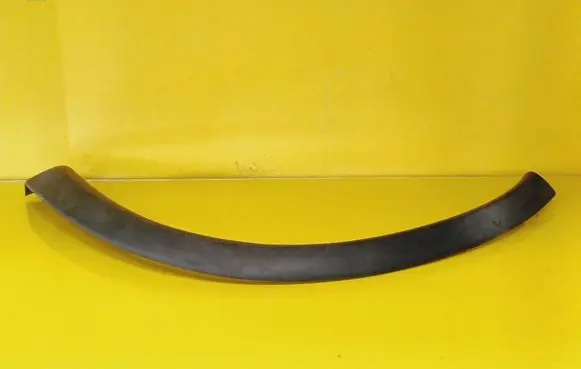 Opel Corsa B Front arch trim 90388697