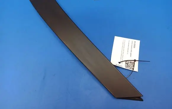 Mercedes-Benz C W203 Rear side glass trim 