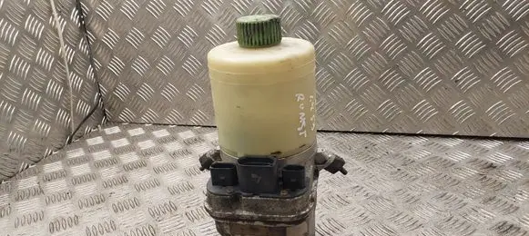 Skoda Roomster (5J) Power steering pump 6Q0423156AB