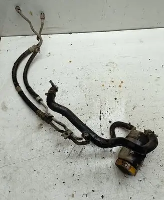 Subaru Forester SG Power steering fluid tank/reservoir