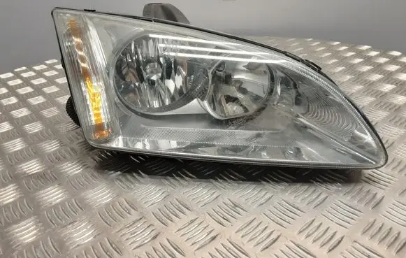Ford Focus Headlight/headlamp 4M5113W029BC