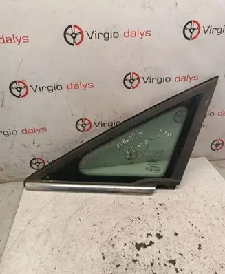 Ford Grand C-MAX Front triangle window/glass AM51R29711A 43R001582 DOT682AS2M3440