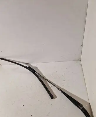 Audi A4 S4 B8 8K Front wiper blade arm 8K1955407