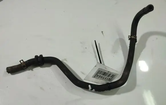 Honda FR-V Engine coolant pipe/hose 