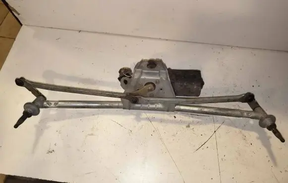 Renault Kangoo I Front wiper linkage and motor 53550102