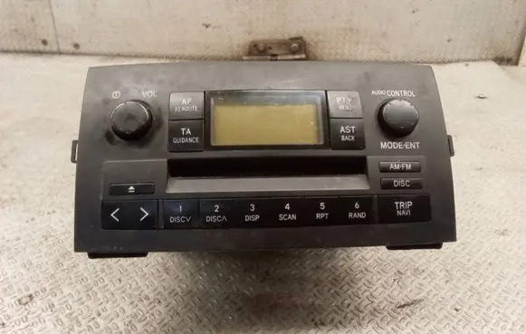 Toyota Corolla Verso E121 Radio/CD/DVD/GPS head unit 8612013060B0