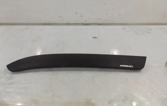 Chevrolet Aveo Radio/GPS head unit trim 