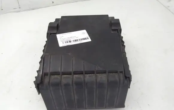 Audi A3 S3 8P Fuse module 1K0937125A