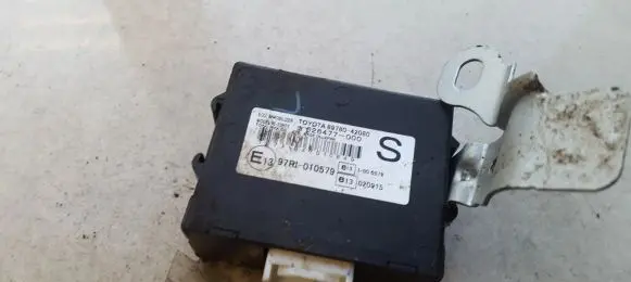 Toyota RAV 4 (XA20) Immobilizer control unit/module 626477000 626477-000