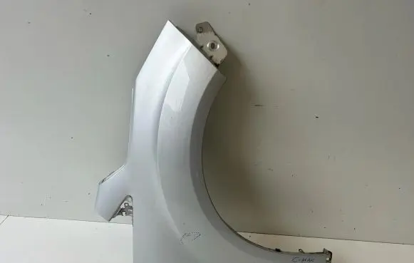 Ford C-MAX II Fender