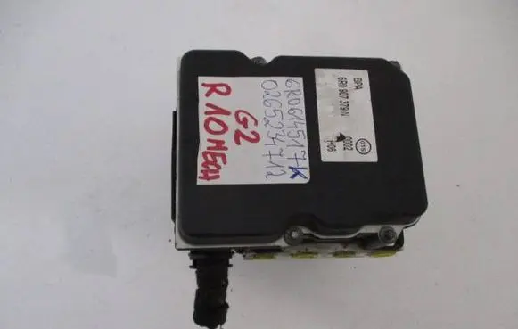 Skoda Fabia Mk2 (5J) ABS Pump 6R0907379N 6R0614517K 0265234712