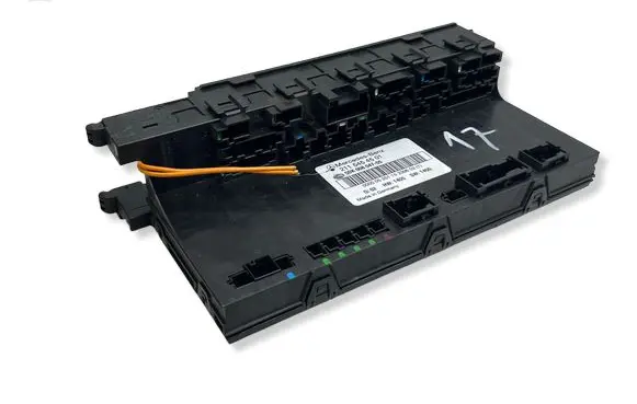 Mercedes-Benz E W211 Fuse module 2115454501 5DK00804755