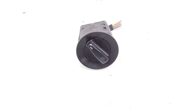 Volkswagen PASSAT B5 Light switch 1C0941531 C1T2781
