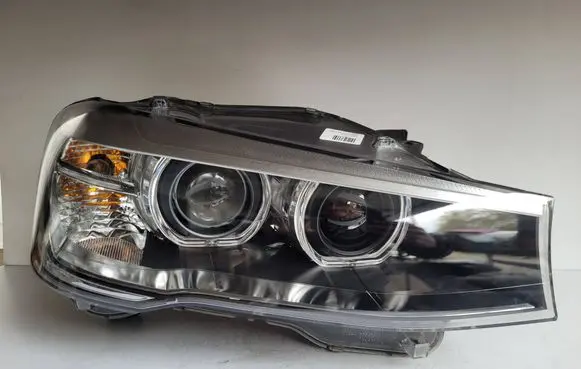 BMW X3 F25 Headlight/headlamp 7401132 LE12A6297