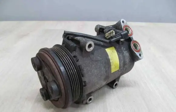 Ford Focus Air conditioning (A/C) compressor (pump) 3M5H-19D629-KF 40151
