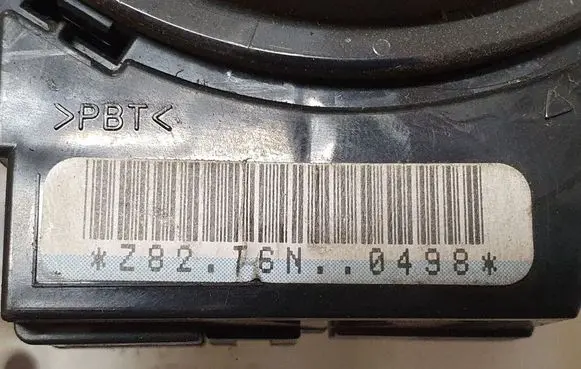 Mazda 5 Wiper turn signal indicator stalk/switch Z82T6N0498 17D682 17E415