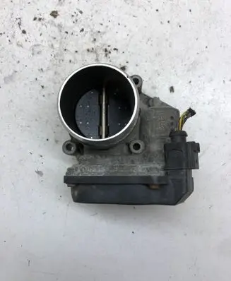 Volkswagen PASSAT CC Throttle valve 06F133062Q A2C84068600