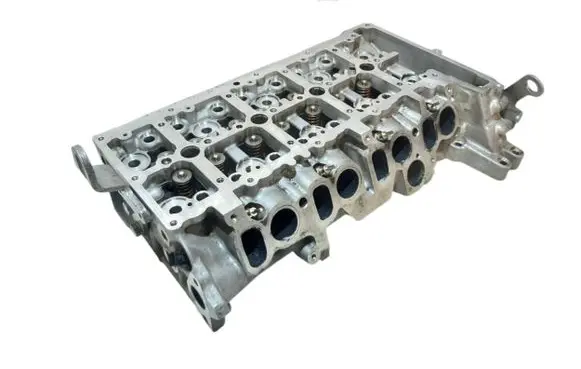 BMW 3 F30 F35 F31 Engine head 7797678