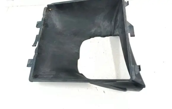 Porsche Macan (95B) Intercooler air guide/duct channel 95B117336