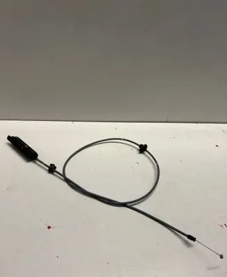Volvo XC60 Engine bonnet/hood lock release cable 31479594