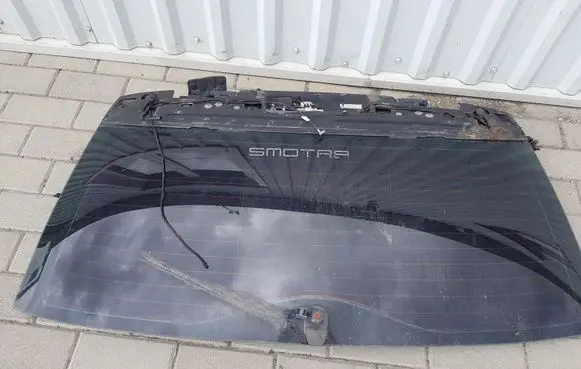 Volkswagen Touareg I Rear windscreen/windshield window 