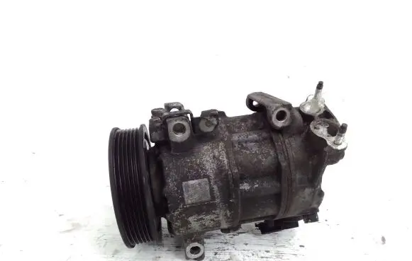 Peugeot 308 SW Air conditioning (A/C) compressor (pump)