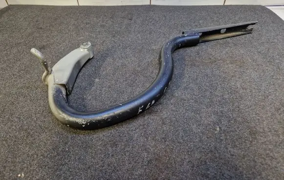 BMW 5 E60 E61 Tailgate/trunk/boot hinge 7111387