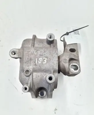 Audi A3 S3 A3 Sportback 8P Engine mount bracket 1K0199262CB
