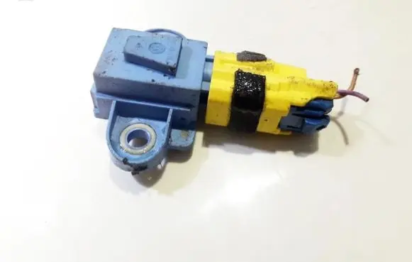 Volkswagen Golf V Airbag deployment crash/impact sensor 1k0955557a 0232es0jup71