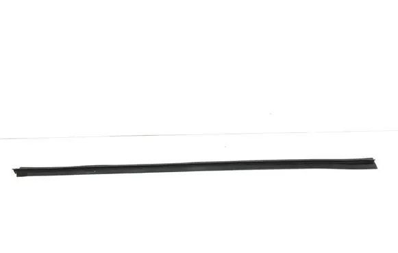 Mercedes-Benz GLA H247 Front door trim (molding) A2477273301