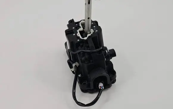Dodge Challenger Gear shifter/selector 68205233AJ