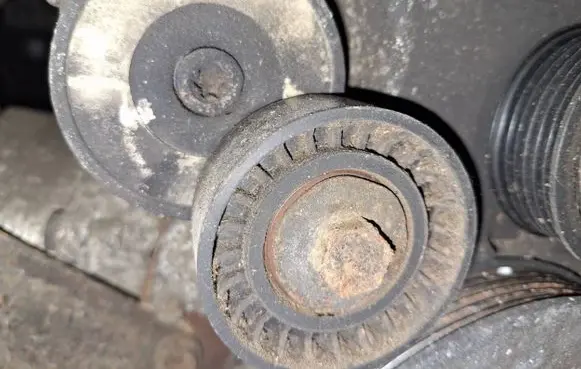 Fiat Croma Generator/alternator belt tensioner