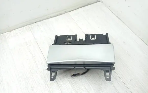 Mercedes-Benz C W204 Ashtray (front) A2046801350
