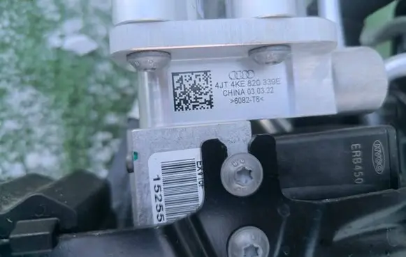 Audi e-tron Air conditioning (A/C) expansion valve 4KE820339F 4M0816682E 4M0816413A