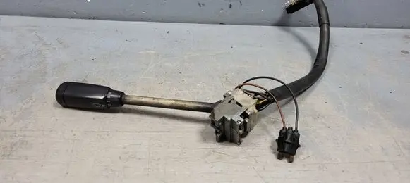 Mercedes-Benz 200 300 W123 Wiper turn signal indicator stalk/switch