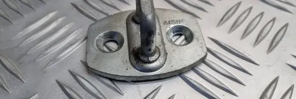 Lexus RX 330 - 350 - 400H Front door lock loop/hook striker 0512411