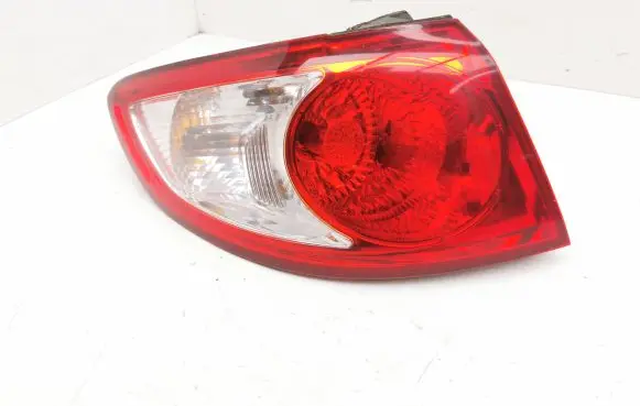 Hyundai Santa Fe Rear/tail lights 924012B000