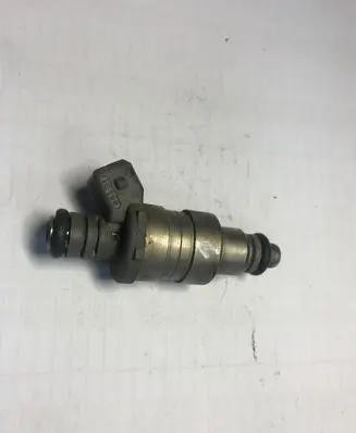 Ford Fiesta Fuel injector 95BFBC